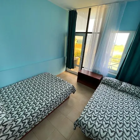 Blue House 1914 סינמורץ